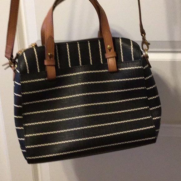 Fossil Rachel Style Crossbody Bag and matching Wallet - Picture 5 of 13